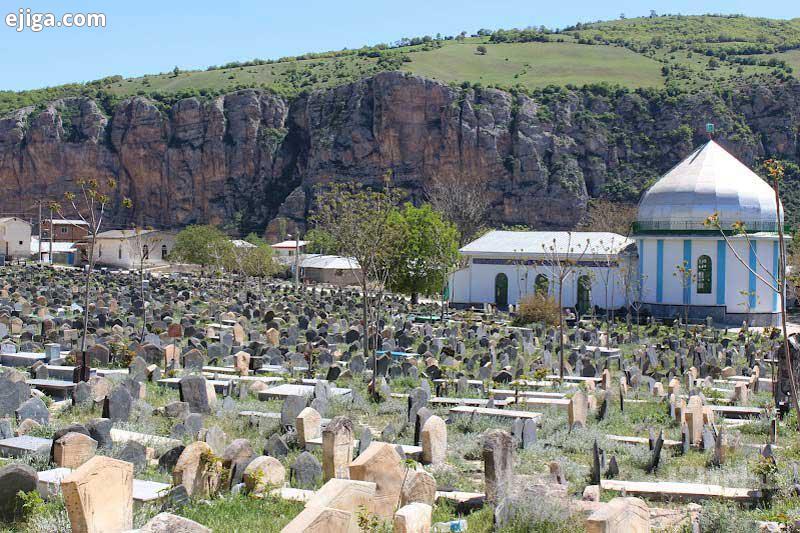 قبرستان سفید چاه در بهشهر
