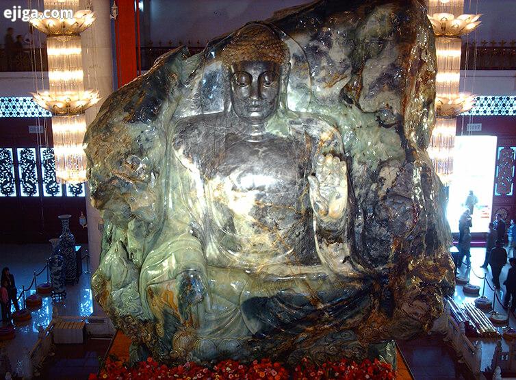 بزرگترین یشم جهان, بزرگ ترین مجسمه یشم بودا