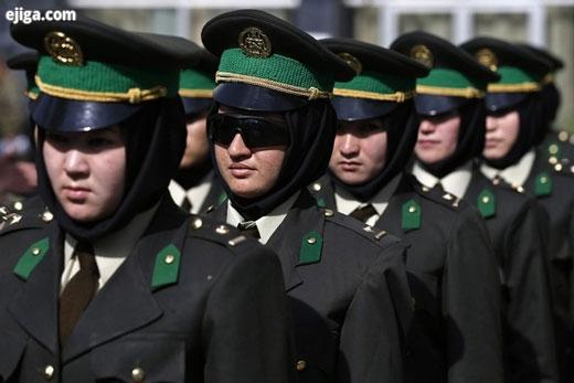 زنان پلیس افغانستان با مرگ و سنت ها می جنگند