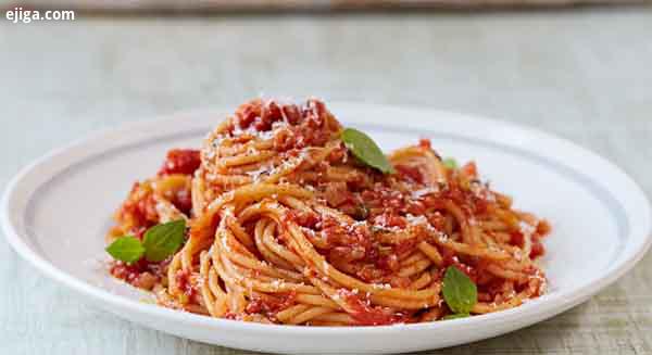 اسپاگتی ایتالیایی با سس گوجه فرنگی