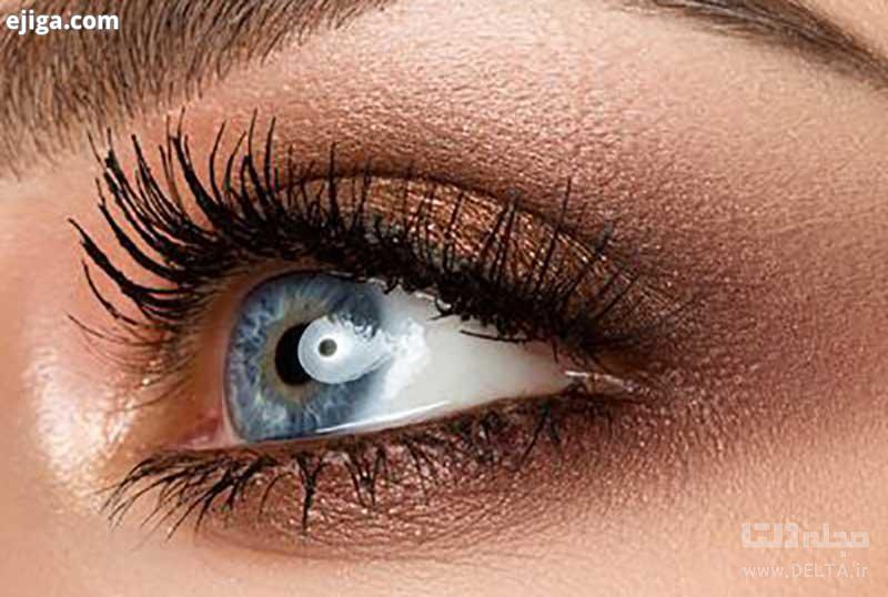 آرایش چشم‌های آبی