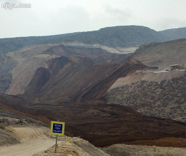 ریزش معدن در شرق ترکیه و احتمال گرفتار شدن چندین کارگر + فیلم